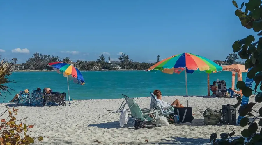 1770 Benjamin Franklin Dr, #206, Sarasota, Florida, 34236, United States, 2 Bedrooms Bedrooms, 5 Rooms Rooms,2 BathroomsBathrooms,Residential,For Sale,Lido Harbour Towers,Benjamin Franklin ,2,2021041