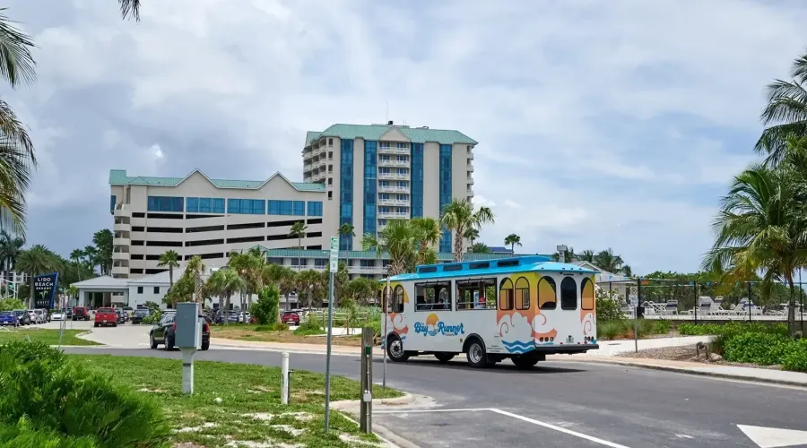 1770 Benjamin Franklin Dr, #206, Sarasota, Florida, 34236, United States, 2 Bedrooms Bedrooms, 5 Rooms Rooms,2 BathroomsBathrooms,Residential,For Sale,Lido Harbour Towers,Benjamin Franklin ,2,2021041