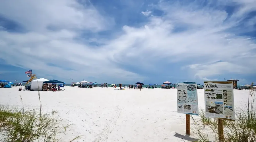 1770 Benjamin Franklin Dr, #206, Sarasota, Florida, 34236, United States, 2 Bedrooms Bedrooms, 5 Rooms Rooms,2 BathroomsBathrooms,Residential,For Sale,Lido Harbour Towers,Benjamin Franklin ,2,2021041