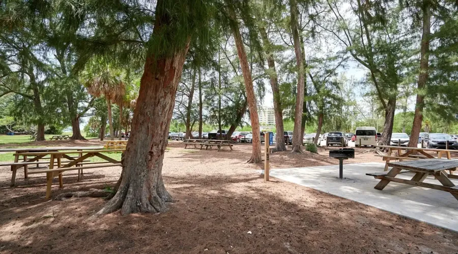 1770 Benjamin Franklin Dr, #206, Sarasota, Florida, 34236, United States, 2 Bedrooms Bedrooms, 5 Rooms Rooms,2 BathroomsBathrooms,Residential,For Sale,Lido Harbour Towers,Benjamin Franklin ,2,2021041