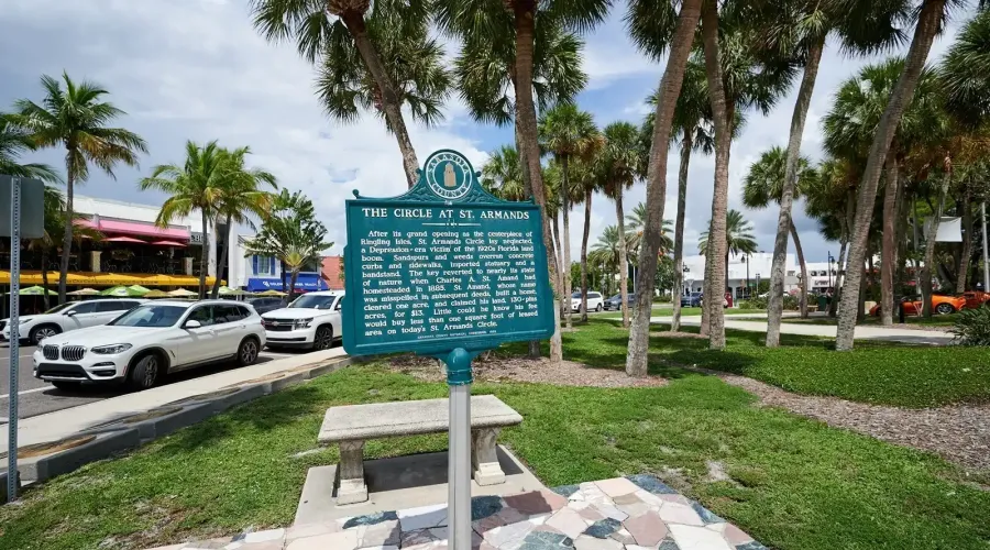 1770 Benjamin Franklin Dr, #206, Sarasota, Florida, 34236, United States, 2 Bedrooms Bedrooms, 5 Rooms Rooms,2 BathroomsBathrooms,Residential,For Sale,Lido Harbour Towers,Benjamin Franklin ,2,2021041