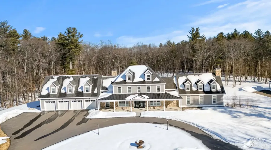 72 dale lane, Groton, Massachusetts, United States, 5 Bedrooms Bedrooms, 17 Rooms Rooms,6 BathroomsBathrooms,Residential,For Sale,dale ,2022702