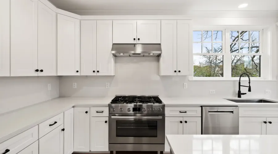 23 A Ward st, Woburn, Massachusetts, United States, 4 Bedrooms Bedrooms, 10 Rooms Rooms,3 BathroomsBathrooms,Condo,For Sale,A Ward,2023012