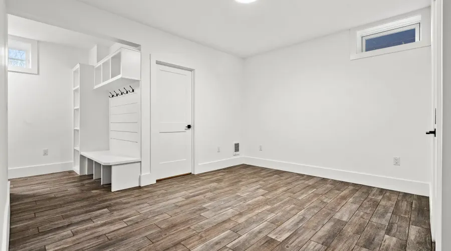 23 A Ward st, Woburn, Massachusetts, United States, 4 Bedrooms Bedrooms, 10 Rooms Rooms,3 BathroomsBathrooms,Condo,For Sale,A Ward,2023012