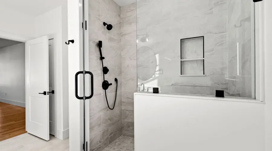 23 A Ward st, Woburn, Massachusetts, United States, 4 Bedrooms Bedrooms, 10 Rooms Rooms,3 BathroomsBathrooms,Condo,For Sale,A Ward,2023012