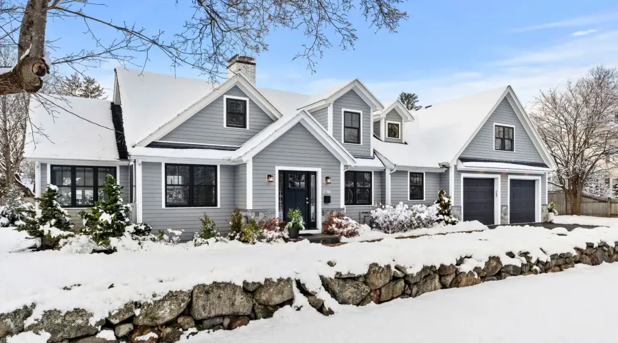 61 Grove st, Winchester, Massachusetts, United States, 5 Bedrooms Bedrooms, 12 Rooms Rooms,4 BathroomsBathrooms,Residential,For Sale,Grove,2023013