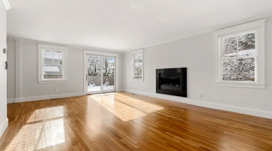 61 Grove st, Winchester, Massachusetts, United States, 5 Bedrooms Bedrooms, 12 Rooms Rooms,4 BathroomsBathrooms,Residential,For Sale,Grove,2023013