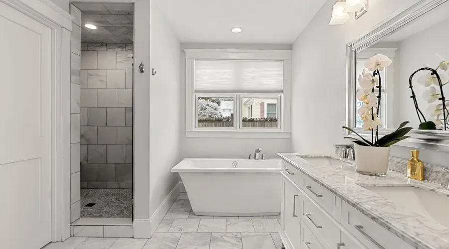 61 Grove st, Winchester, Massachusetts, United States, 5 Bedrooms Bedrooms, 12 Rooms Rooms,4 BathroomsBathrooms,Residential,For Sale,Grove,2023013