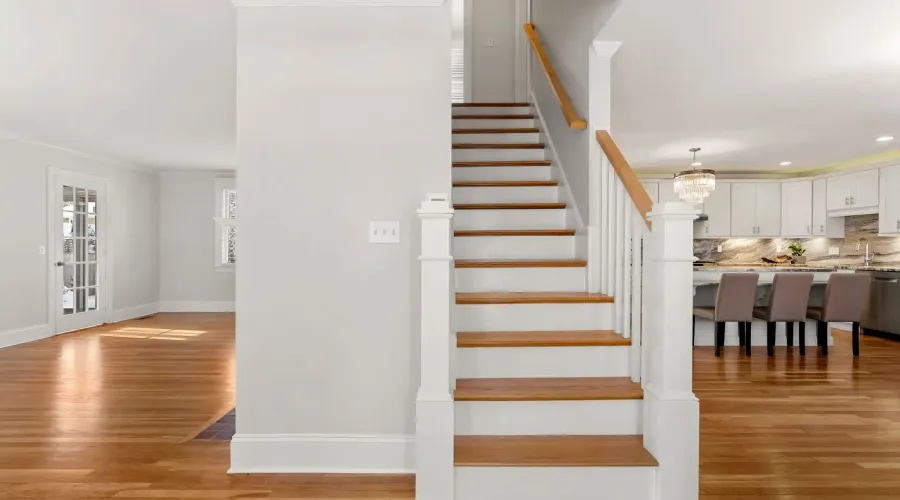 61 Grove st, Winchester, Massachusetts, United States, 5 Bedrooms Bedrooms, 12 Rooms Rooms,4 BathroomsBathrooms,Residential,For Sale,Grove,2023013