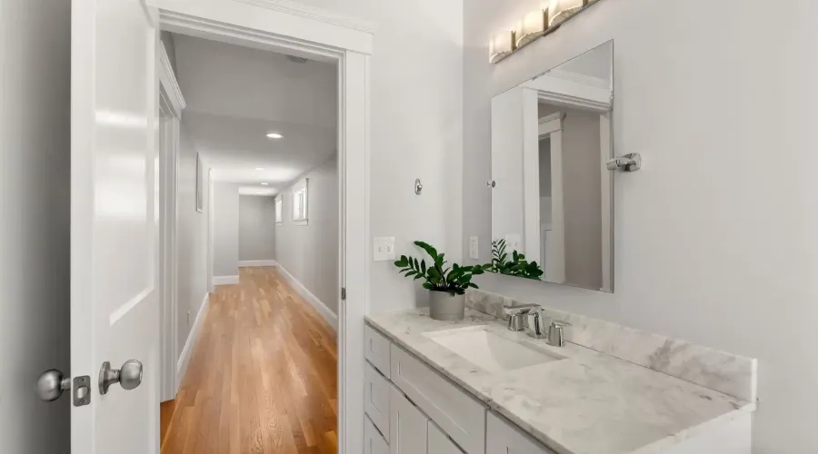 61 Grove st, Winchester, Massachusetts, United States, 5 Bedrooms Bedrooms, 12 Rooms Rooms,4 BathroomsBathrooms,Residential,For Sale,Grove,2023013