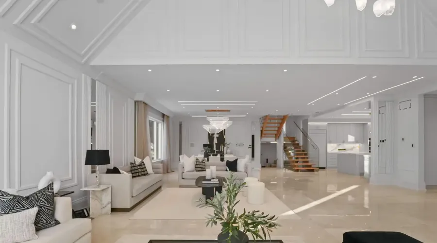 3168 Lakeshore Road W, Oakville, Ontario, L6L 1J6, Canada, 4 Bedrooms Bedrooms, ,6 BathroomsBathrooms,Residential,For Sale,3168 Lakeshore Road W,2023452