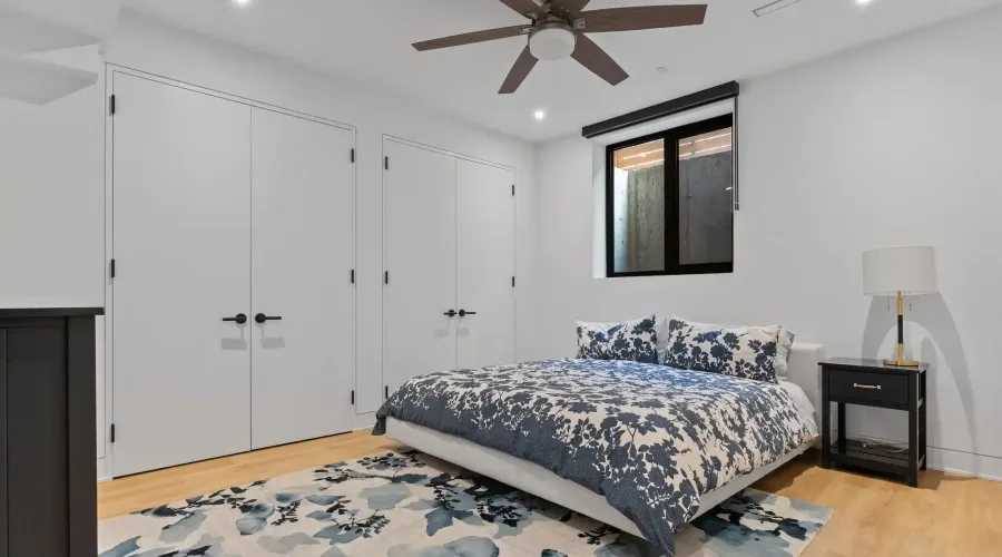 2186 Harcourt Crescent, Mississauga, Ontario, L4Y 1W1, Canada, 4 Bedrooms Bedrooms, ,6 BathroomsBathrooms,Residential,For Sale,2186 Harcourt Crescent,2023453