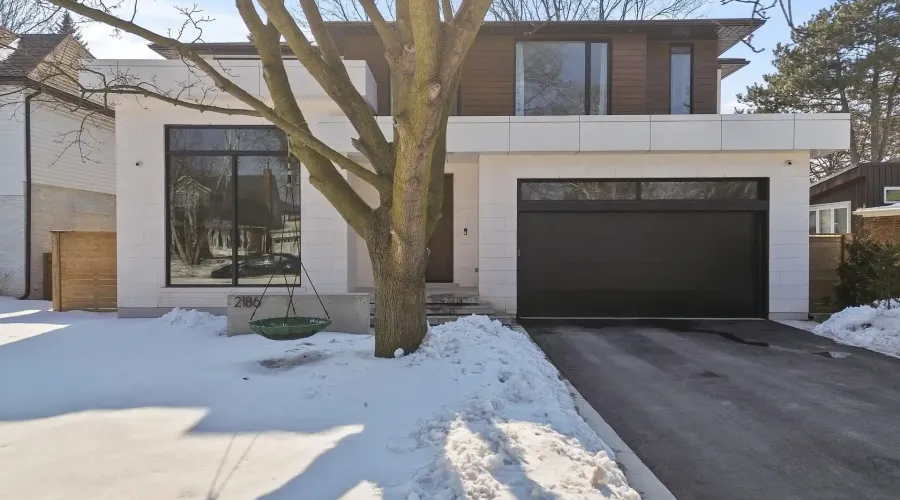 2186 Harcourt Crescent, Mississauga, Ontario, L4Y 1W1, Canada, 4 Bedrooms Bedrooms, ,6 BathroomsBathrooms,Residential,For Sale,2186 Harcourt Crescent,2023453