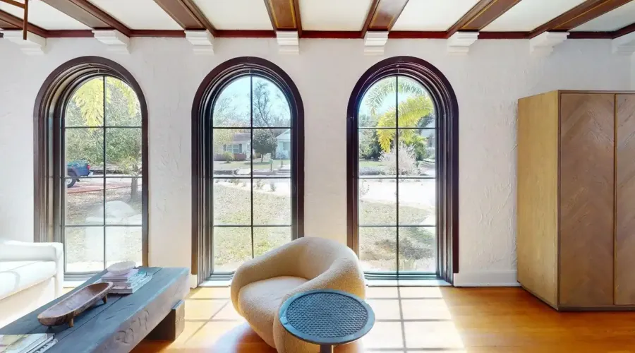 6251 10th Avenue S, Gulfport, Florida, 33707, United States, 4 Bedrooms Bedrooms, 14 Rooms Rooms,2 BathroomsBathrooms,Residential,For Sale,10th Avenue ,2024357