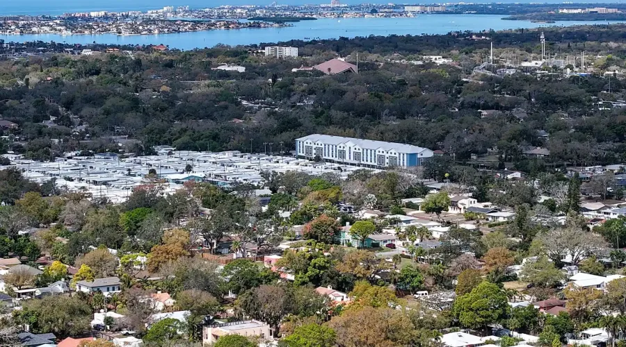 6251 10th Avenue S, Gulfport, Florida, 33707, United States, 4 Bedrooms Bedrooms, 14 Rooms Rooms,2 BathroomsBathrooms,Residential,For Sale,10th Avenue ,2024357