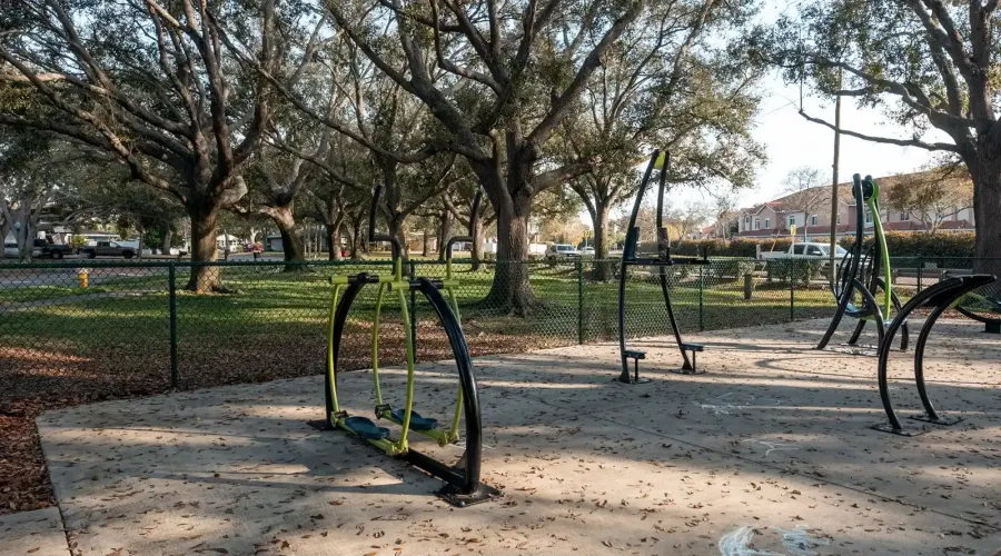 6251 10th Avenue S, Gulfport, Florida, 33707, United States, 4 Bedrooms Bedrooms, 14 Rooms Rooms,2 BathroomsBathrooms,Residential,For Sale,10th Avenue ,2024357