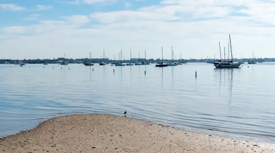 6251 10th Avenue S, Gulfport, Florida, 33707, United States, 4 Bedrooms Bedrooms, 14 Rooms Rooms,2 BathroomsBathrooms,Residential,For Sale,10th Avenue ,2024357