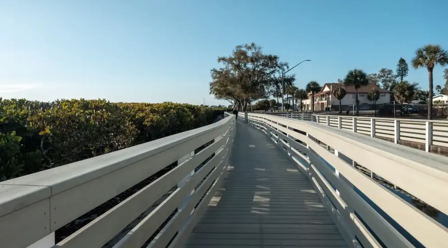 6251 10th Avenue S, Gulfport, Florida, 33707, United States, 4 Bedrooms Bedrooms, 14 Rooms Rooms,2 BathroomsBathrooms,Residential,For Sale,10th Avenue ,2024357