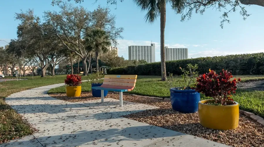 6251 10th Avenue S, Gulfport, Florida, 33707, United States, 4 Bedrooms Bedrooms, 14 Rooms Rooms,2 BathroomsBathrooms,Residential,For Sale,10th Avenue ,2024357