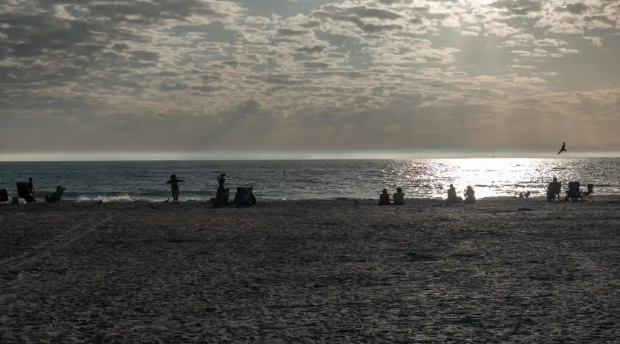 6251 10th Avenue S, Gulfport, Florida, 33707, United States, 4 Bedrooms Bedrooms, 14 Rooms Rooms,2 BathroomsBathrooms,Residential,For Sale,10th Avenue ,2024357