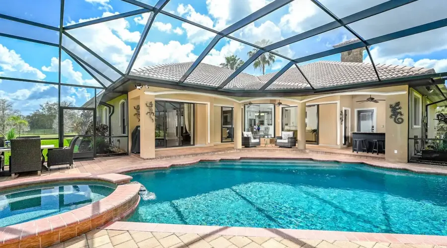 17001 Deer Prairie Drive, Sarasota, Florida, 34240, United States, 5 Bedrooms Bedrooms, 8 Rooms Rooms,4 BathroomsBathrooms,Residential,For Sale,Deer Prairie,2025659