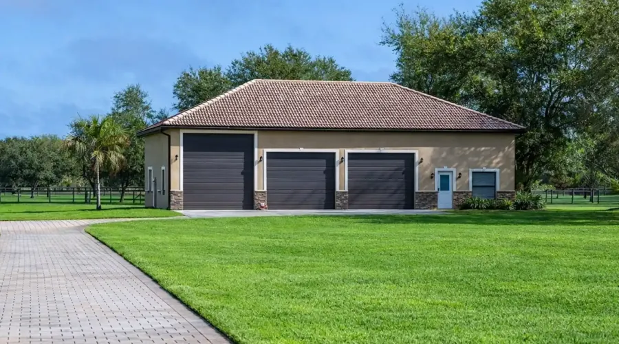 17001 Deer Prairie Drive, Sarasota, Florida, 34240, United States, 5 Bedrooms Bedrooms, 8 Rooms Rooms,4 BathroomsBathrooms,Residential,For Sale,Deer Prairie,2025659