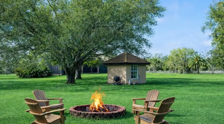 17001 Deer Prairie Drive, Sarasota, Florida, 34240, United States, 5 Bedrooms Bedrooms, 8 Rooms Rooms,4 BathroomsBathrooms,Residential,For Sale,Deer Prairie,2025659