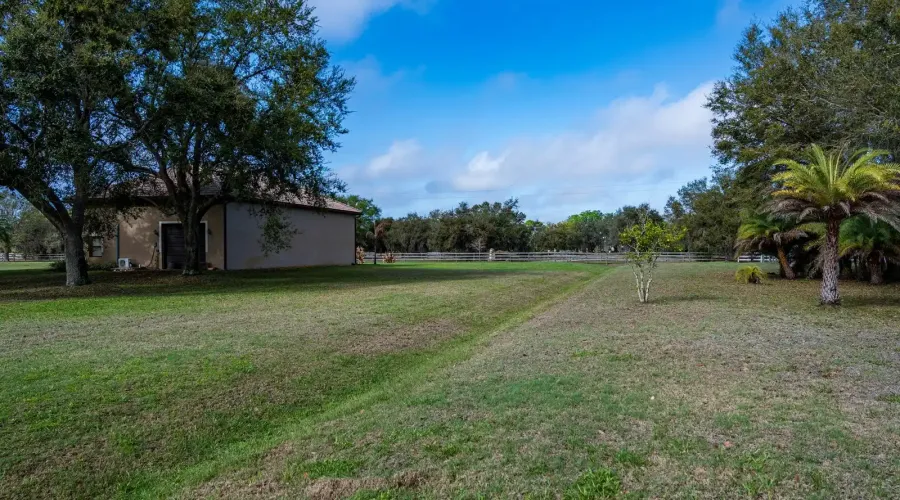 17001 Deer Prairie Drive, Sarasota, Florida, 34240, United States, 5 Bedrooms Bedrooms, 8 Rooms Rooms,4 BathroomsBathrooms,Residential,For Sale,Deer Prairie,2025659