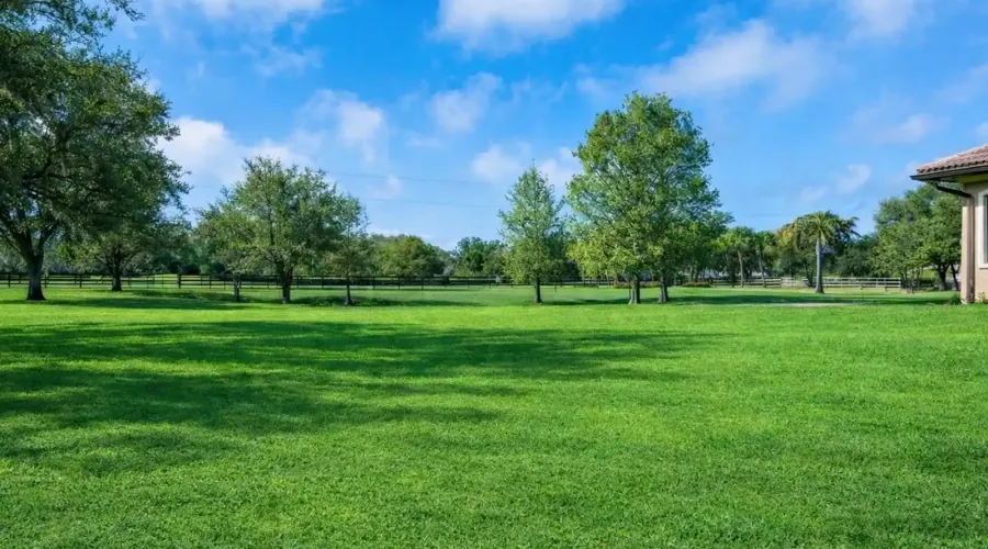 17001 Deer Prairie Drive, Sarasota, Florida, 34240, United States, 5 Bedrooms Bedrooms, 8 Rooms Rooms,4 BathroomsBathrooms,Residential,For Sale,Deer Prairie,2025659