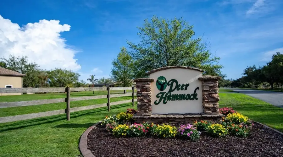 17001 Deer Prairie Drive, Sarasota, Florida, 34240, United States, 5 Bedrooms Bedrooms, 8 Rooms Rooms,4 BathroomsBathrooms,Residential,For Sale,Deer Prairie,2025659