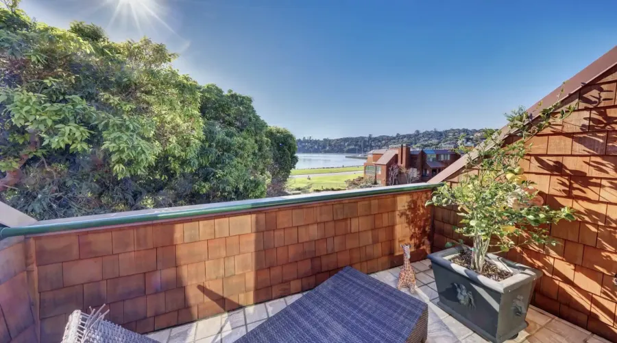 1916 Mar West, Tiburon, California, United States, 2 Bedrooms Bedrooms, ,1 BathroomBathrooms,Residential,For Sale,1916 Mar West,2026480