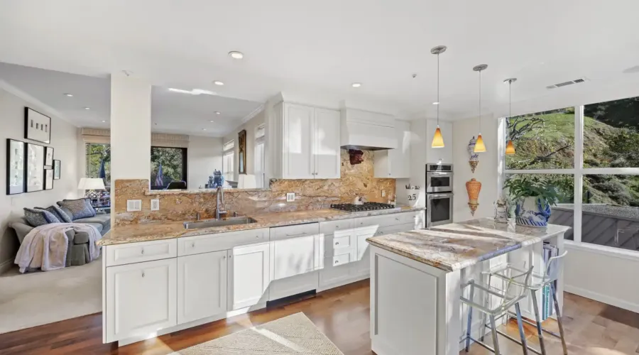 1916 Mar West, Tiburon, California, United States, 2 Bedrooms Bedrooms, ,1 BathroomBathrooms,Residential,For Sale,1916 Mar West,2026480