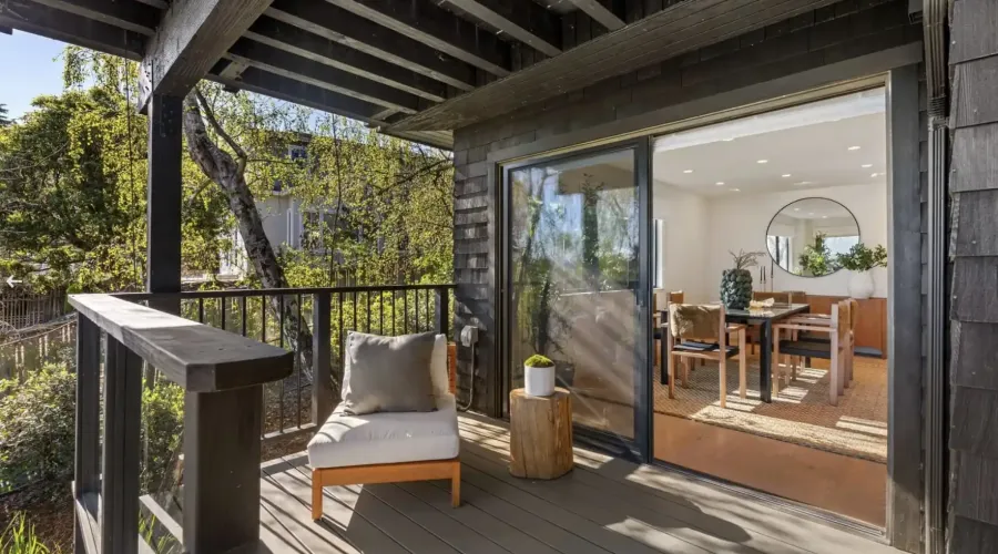 5002 Paradise Drive, Tiburon, California, United States, 4 Bedrooms Bedrooms, ,2 BathroomsBathrooms,Residential,For Sale,5002 Paradise Drive,2026830