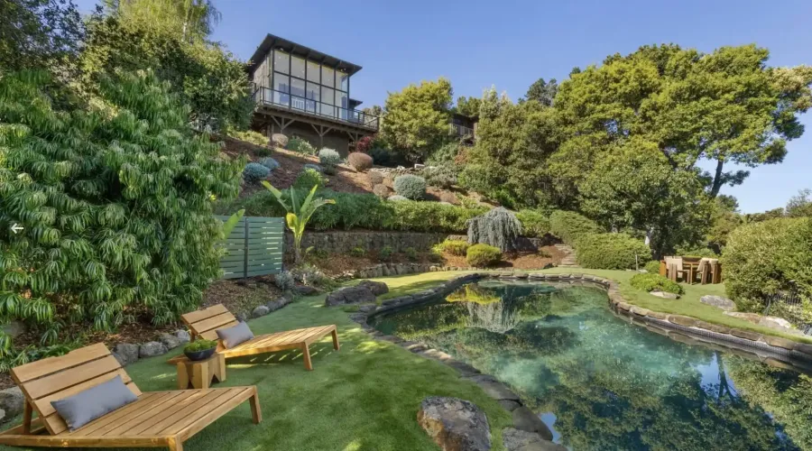 5002 Paradise Drive, Tiburon, California, United States, 4 Bedrooms Bedrooms, ,2 BathroomsBathrooms,Residential,For Sale,5002 Paradise Drive,2026830