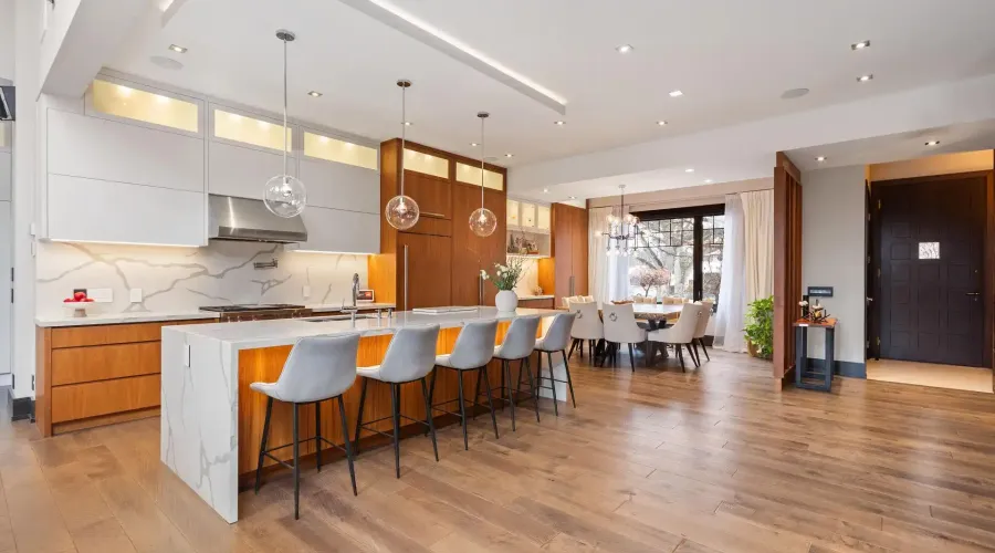 1031 Welwyn Drive, Mississauga, Ontario, L5J 3J2, Canada, 4 Bedrooms Bedrooms, ,5 BathroomsBathrooms,Residential,For Sale,1031 Welwyn Drive,2026832