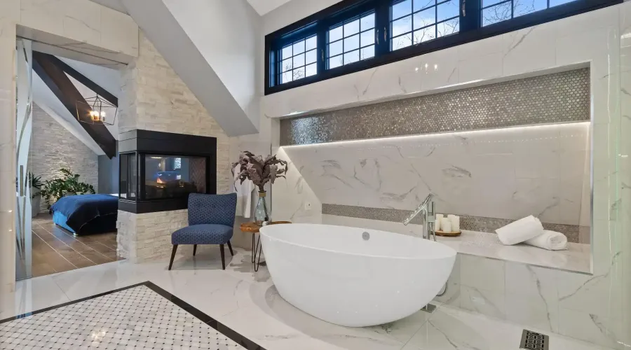 1031 Welwyn Drive, Mississauga, Ontario, L5J 3J2, Canada, 4 Bedrooms Bedrooms, ,5 BathroomsBathrooms,Residential,For Sale,1031 Welwyn Drive,2026832