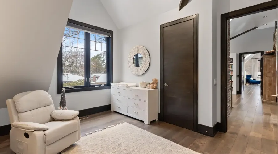 1031 Welwyn Drive, Mississauga, Ontario, L5J 3J2, Canada, 4 Bedrooms Bedrooms, ,5 BathroomsBathrooms,Residential,For Sale,1031 Welwyn Drive,2026832