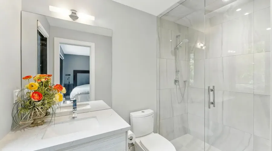 1112 Caldwell Avenue, Mississauga, Ontario, L5H 1Z4, Canada, 4 Bedrooms Bedrooms, ,5 BathroomsBathrooms,Residential,For Sale,1112 Caldwell Avenue,2028646