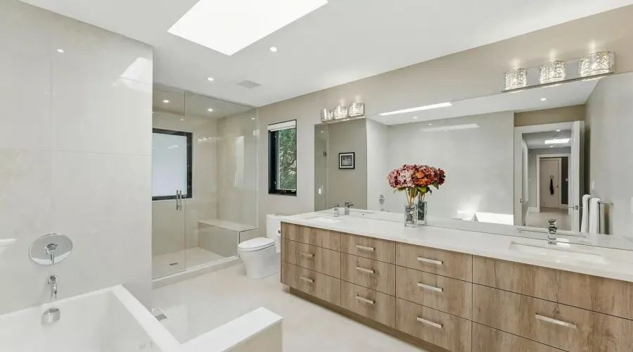 1112 Caldwell Avenue, Mississauga, Ontario, L5H 1Z4, Canada, 4 Bedrooms Bedrooms, ,5 BathroomsBathrooms,Residential,For Sale,1112 Caldwell Avenue,2028646