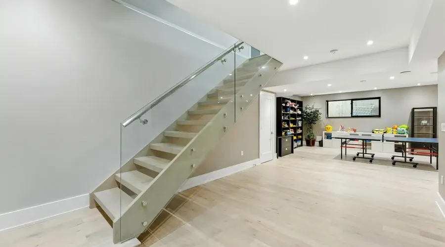 1112 Caldwell Avenue, Mississauga, Ontario, L5H 1Z4, Canada, 4 Bedrooms Bedrooms, ,5 BathroomsBathrooms,Residential,For Sale,1112 Caldwell Avenue,2028646