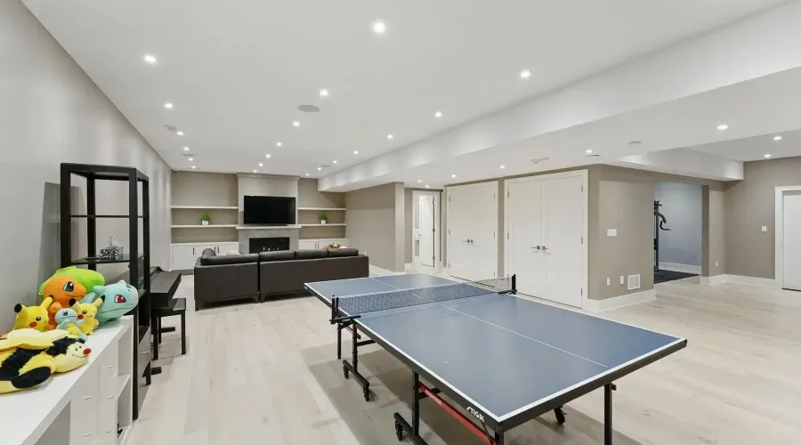 1112 Caldwell Avenue, Mississauga, Ontario, L5H 1Z4, Canada, 4 Bedrooms Bedrooms, ,5 BathroomsBathrooms,Residential,For Sale,1112 Caldwell Avenue,2028646