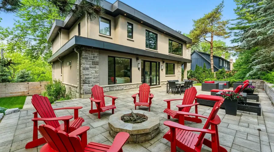 1112 Caldwell Avenue, Mississauga, Ontario, L5H 1Z4, Canada, 4 Bedrooms Bedrooms, ,5 BathroomsBathrooms,Residential,For Sale,1112 Caldwell Avenue,2028646