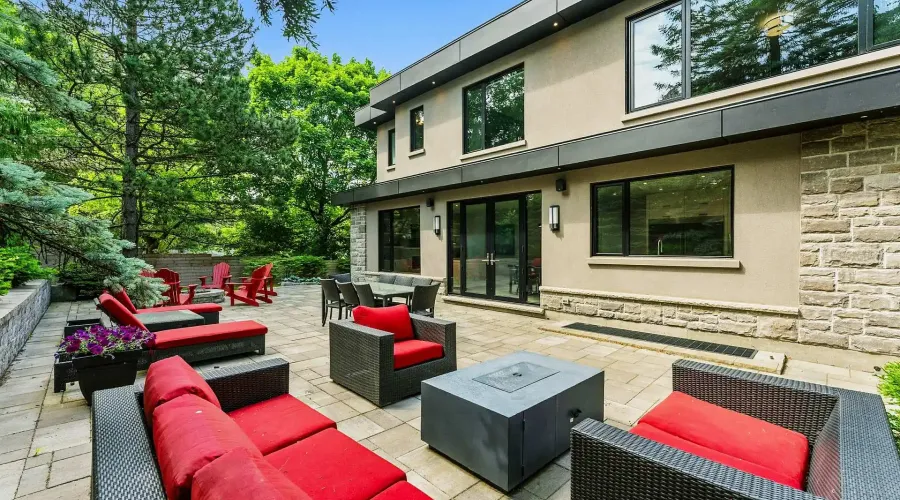 1112 Caldwell Avenue, Mississauga, Ontario, L5H 1Z4, Canada, 4 Bedrooms Bedrooms, ,5 BathroomsBathrooms,Residential,For Sale,1112 Caldwell Avenue,2028646