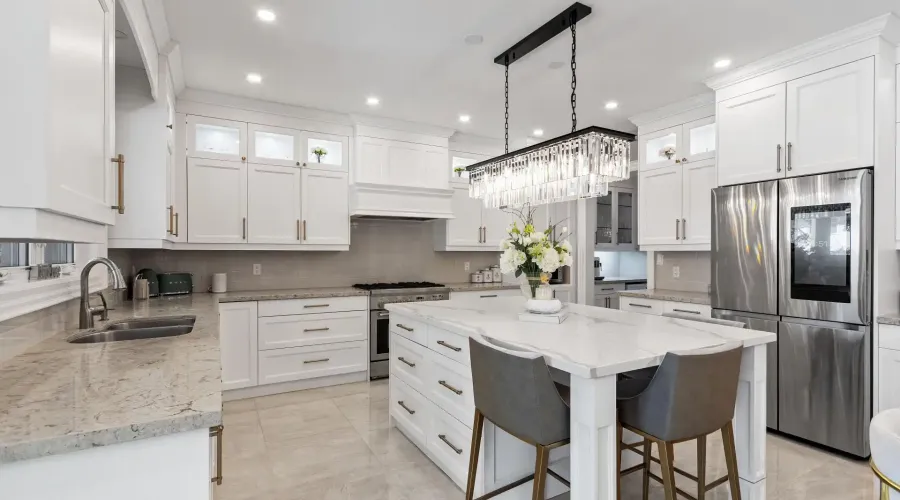 1285 Minnewaska Trail, Mississauga, Ontario, L5G 3S6, Canada, 4 Bedrooms Bedrooms, ,5 BathroomsBathrooms,Residential,For Sale,1285 Minnewaska Trail,2028647