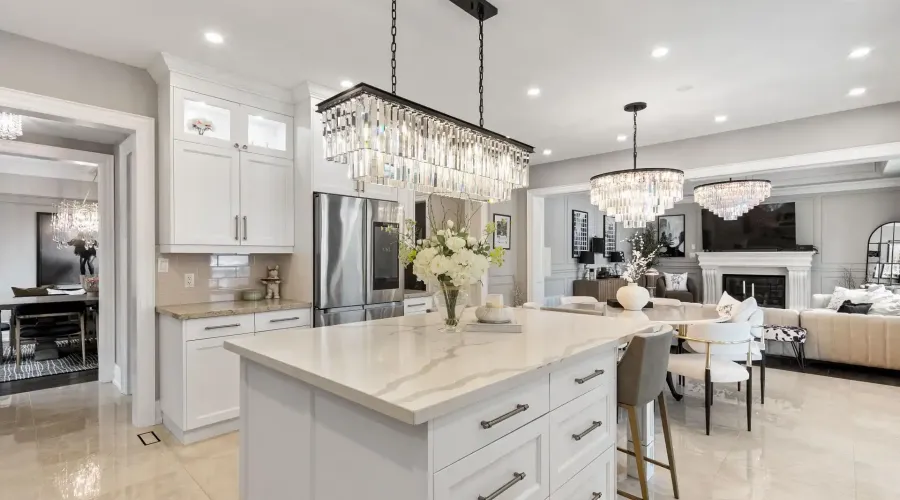 1285 Minnewaska Trail, Mississauga, Ontario, L5G 3S6, Canada, 4 Bedrooms Bedrooms, ,5 BathroomsBathrooms,Residential,For Sale,1285 Minnewaska Trail,2028647