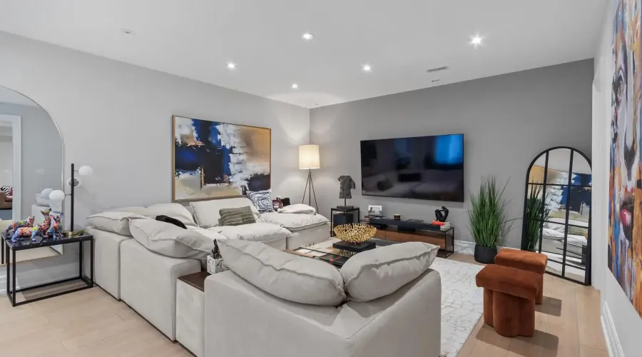 1285 Minnewaska Trail, Mississauga, Ontario, L5G 3S6, Canada, 4 Bedrooms Bedrooms, ,5 BathroomsBathrooms,Residential,For Sale,1285 Minnewaska Trail,2028647