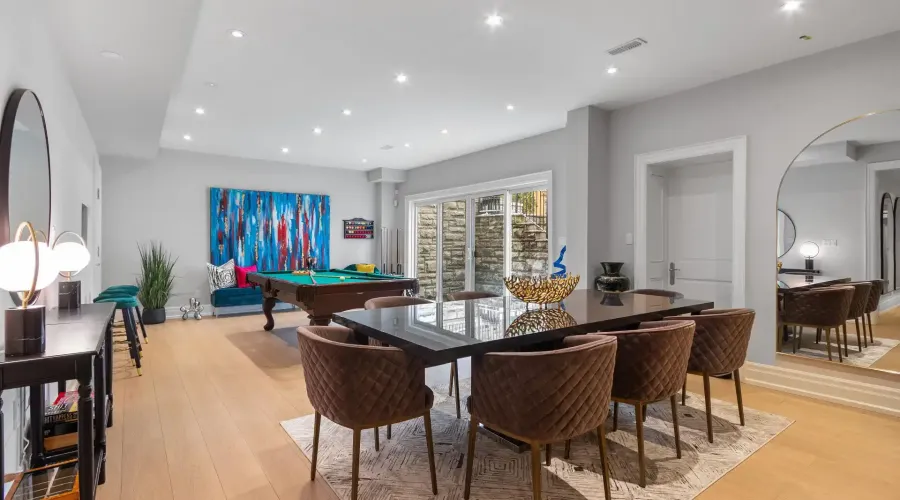 1285 Minnewaska Trail, Mississauga, Ontario, L5G 3S6, Canada, 4 Bedrooms Bedrooms, ,5 BathroomsBathrooms,Residential,For Sale,1285 Minnewaska Trail,2028647