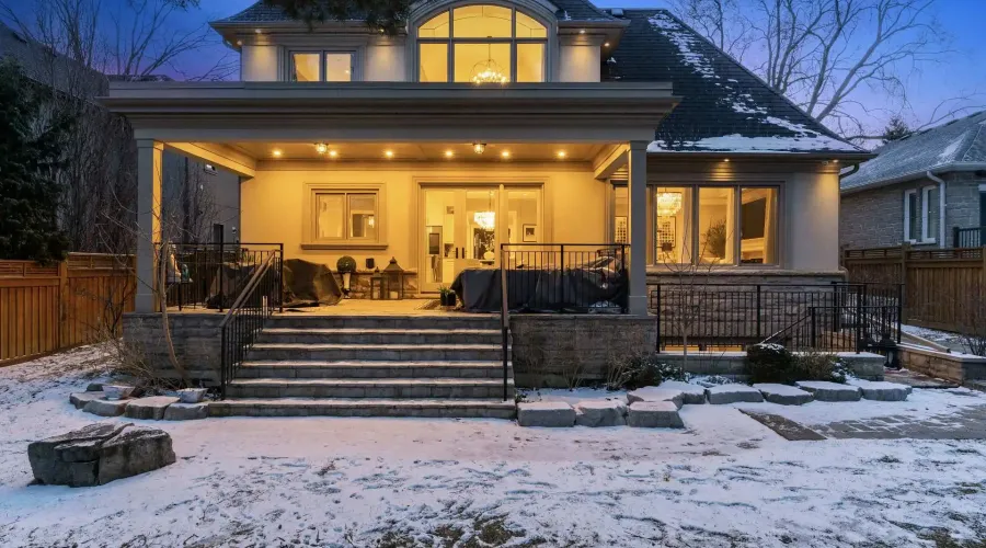 1285 Minnewaska Trail, Mississauga, Ontario, L5G 3S6, Canada, 4 Bedrooms Bedrooms, ,5 BathroomsBathrooms,Residential,For Sale,1285 Minnewaska Trail,2028647