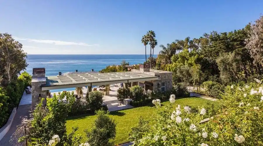 33740 Pacific Coast Highway,Malibu,California 90265,United States,7 Bedrooms Bedrooms,10 BathroomsBathrooms,Residential,Pacific Coast Highway,198384