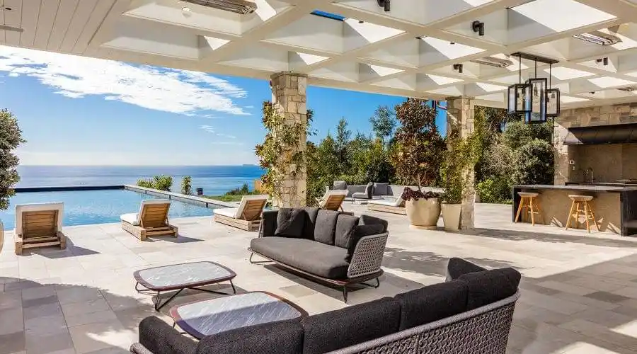 33740 Pacific Coast Highway,Malibu,California 90265,United States,7 Bedrooms Bedrooms,10 BathroomsBathrooms,Residential,Pacific Coast Highway,198384